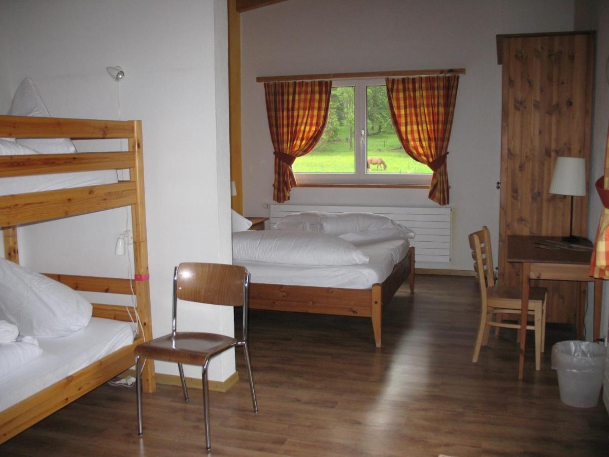 Hotel Reitstall Und Saloon San Jon Scuol Esterno foto